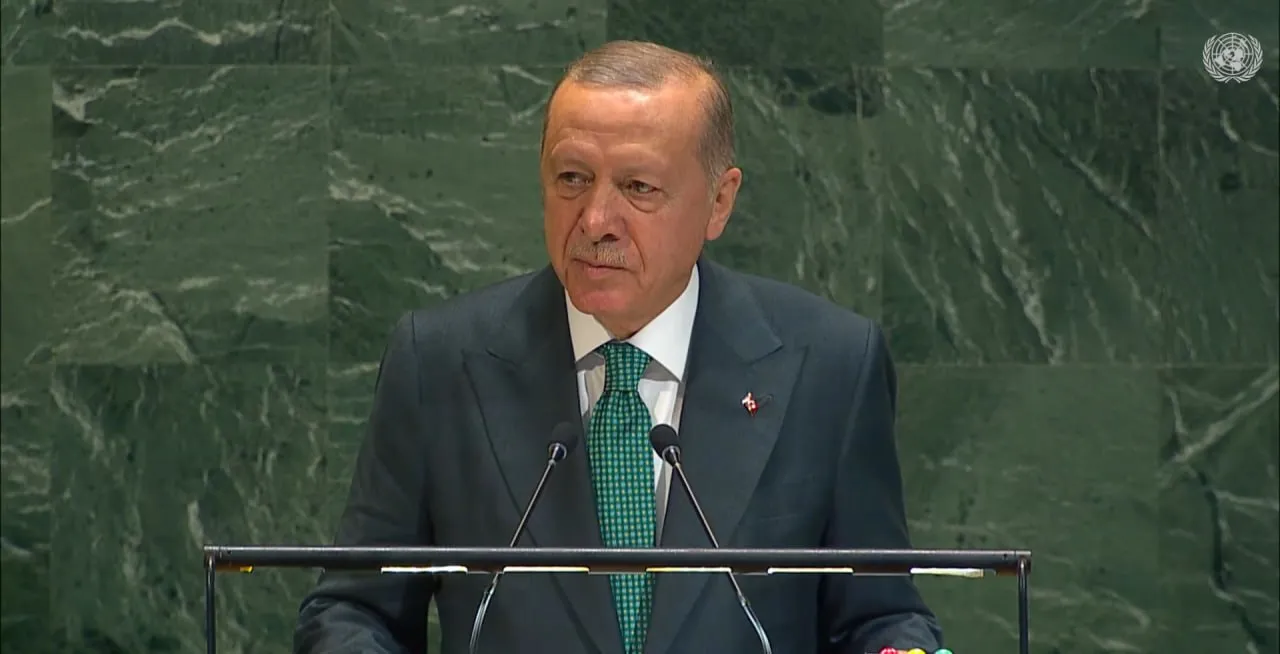 أردوغان: ما يحدث في غزة إبادة جماعية ونقف مع سوريا في مرحلة الاستقرار