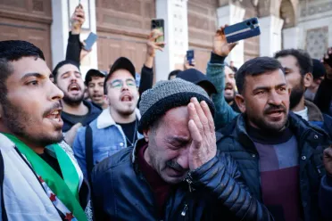 مأزق الكشف عن الجناة في سوريا: بين الحق في الحقيقة ومبدأ البراءة