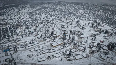 العودة مستحيلة والبرد لا يرحم: النازحون بين خيام مهترئة وغياب حلول بديلة