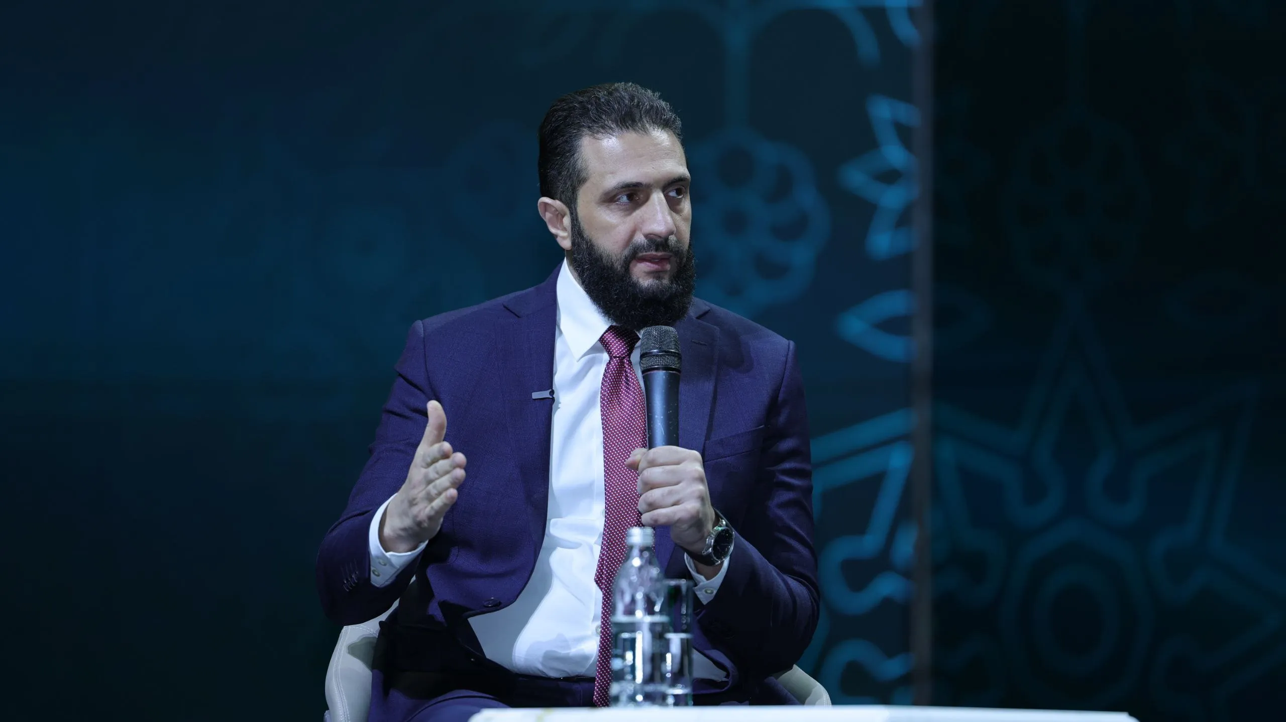 تحذيرات إسرائيلية من مخطط إيراني يستهدف اغتيال الرئيس "أحمد الشرع"