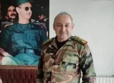 ضابط من فلول النظام.. القبض على مسؤول حاجز المكاتب شمالي حماة