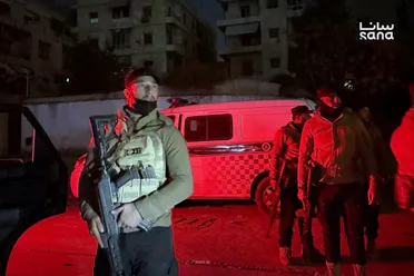 الحكومة السورية: الأكراد شركاء في الوطن والحل يبدأ بعودة سلطة الدولة