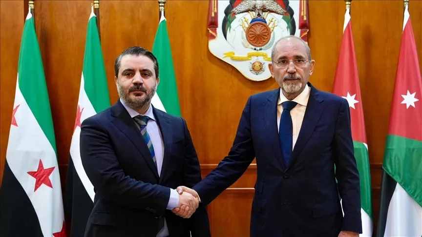 الصفدي: موقف الأردن ثابت في دعم الحكومة السورية