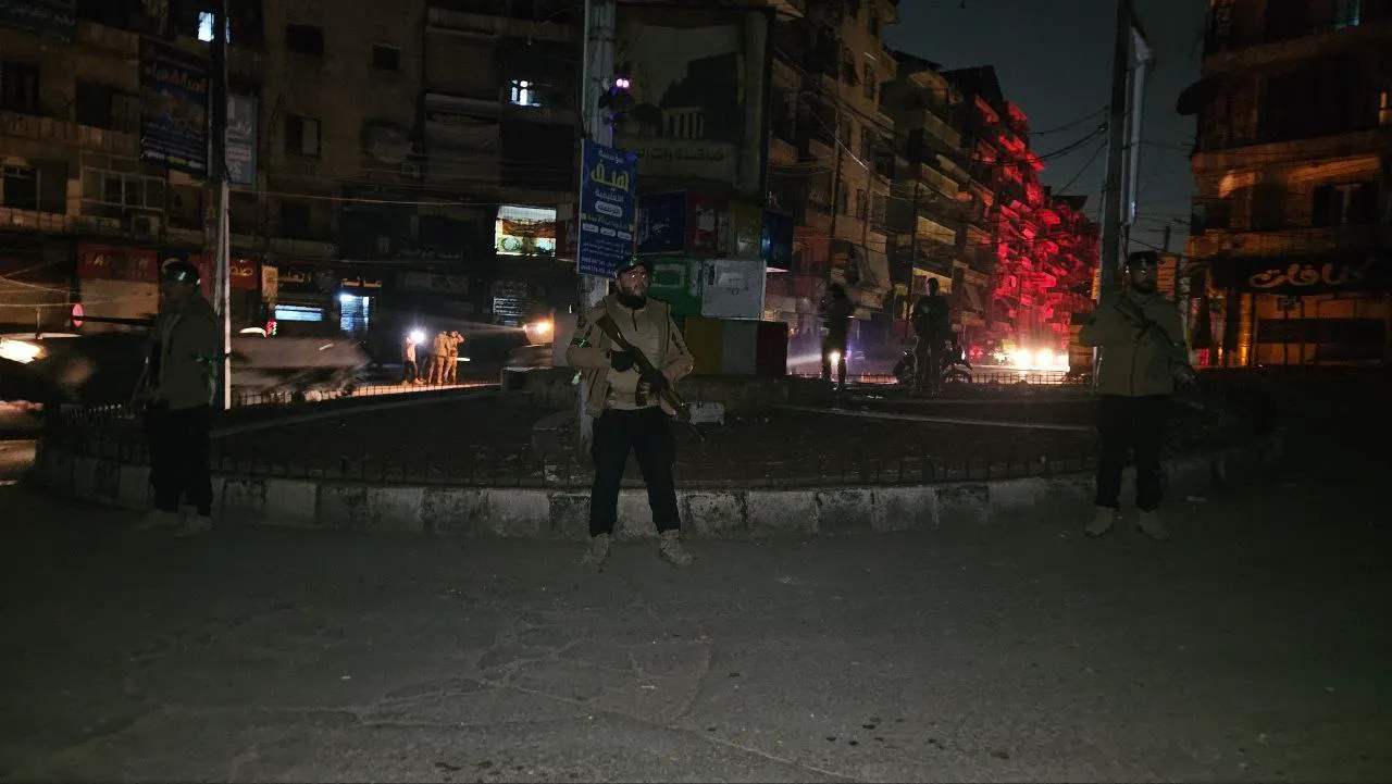 "مسد" يتهم الدولة بخرق وقف إطلاق النار ويتواصل مع واشنطن وباريس لوقف القتال