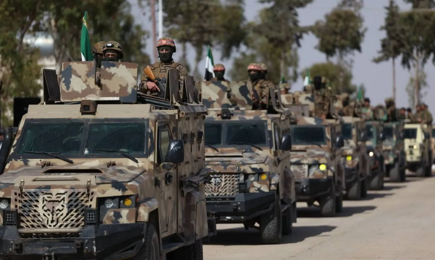 الجيش السوري يعزز مواقعه في دير حافر ومسكنة