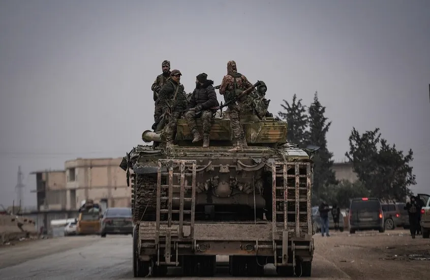 وزارة الدفاع تعلن وقفاً مؤقتاً لإطلاق النار لمدة 4 أيام التزاماً باتفاق التفاهم مع "قسد"