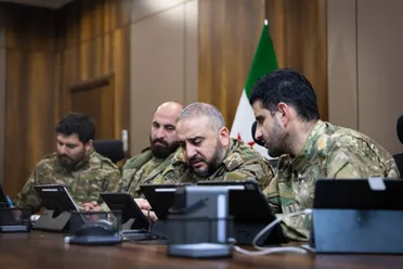 الشرطة العسكرية تعلن رصد تجاوزات ميدانية وتباشر بإجراءات قانونية صارمة