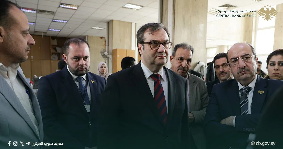 حاكم مصرف سورية المركزي يبحث مع مجموعة بورصة لندن سبل تطوير الأسواق المالية
