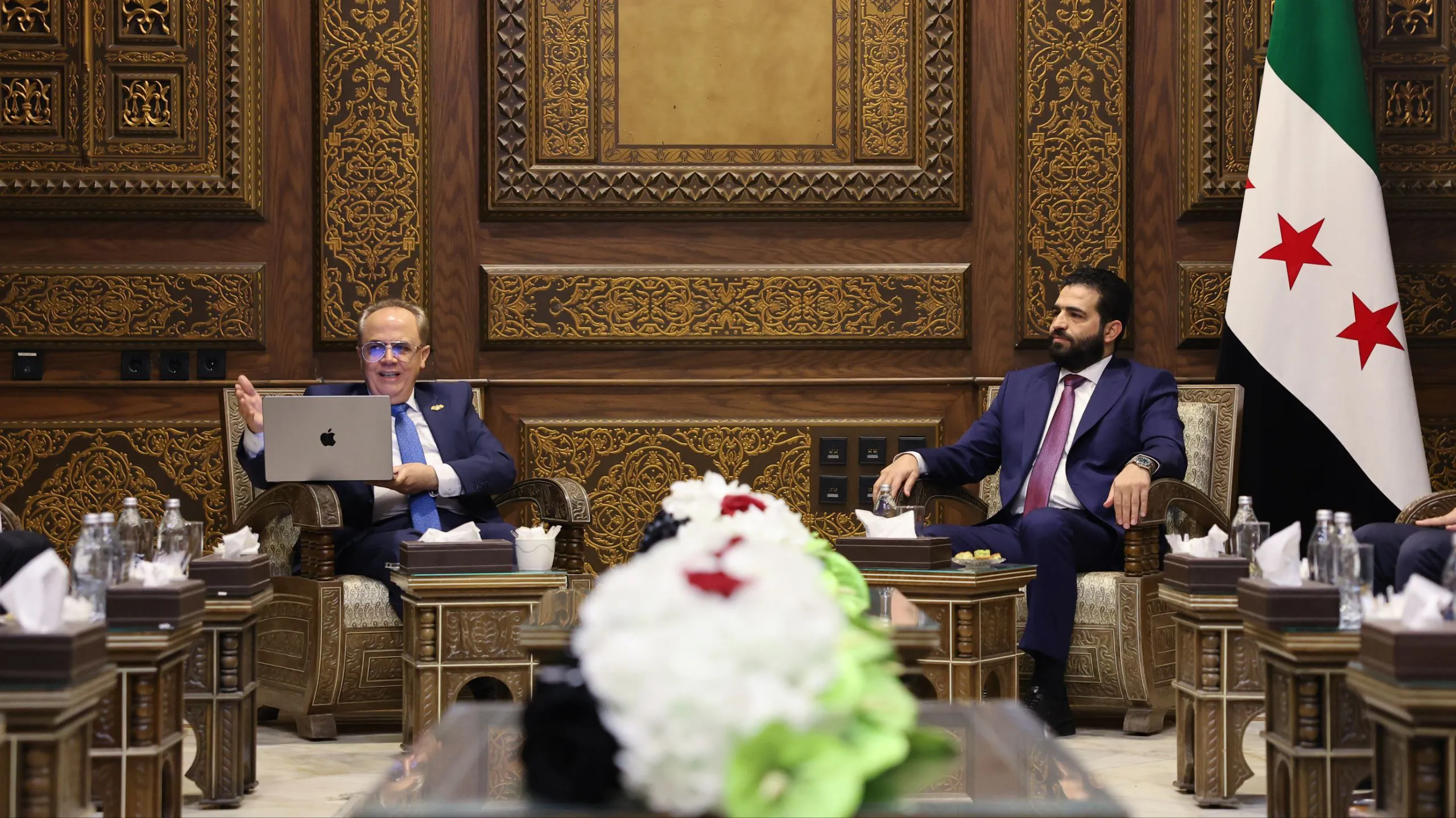 الداخلية والتعليم العالي يبحثان تأسيس جامعة متخصصة بالعلوم الأمنية