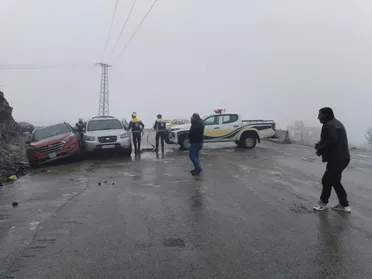 طقس مضطرب يستمر في سوريا وتحذيرات من ضباب كثيف وأمطار حتى منتصف الأسبوع