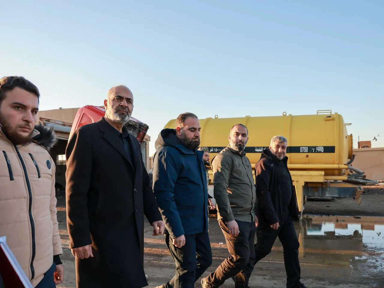 محافظة دير الزور تحذّر من استخدام الممتلكات العامة خارج الأطر القانونية