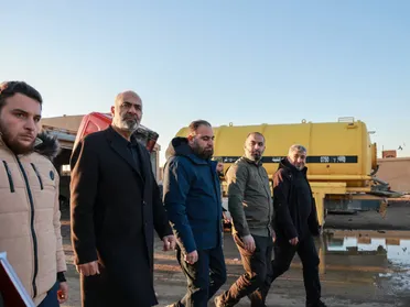 محافظة دير الزور تحذّر من استخدام الممتلكات العامة خارج الأطر القانونية