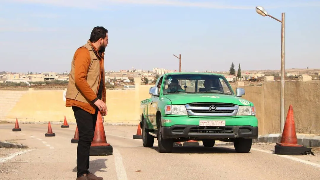 وزارة النقل توضح إجراءات الحصول على رخصة قيادة المركبات والرسوم المطلوبة