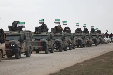 الداخلية تبدأ استلام المقار الأمنية لـ"قسد" في القامشلي