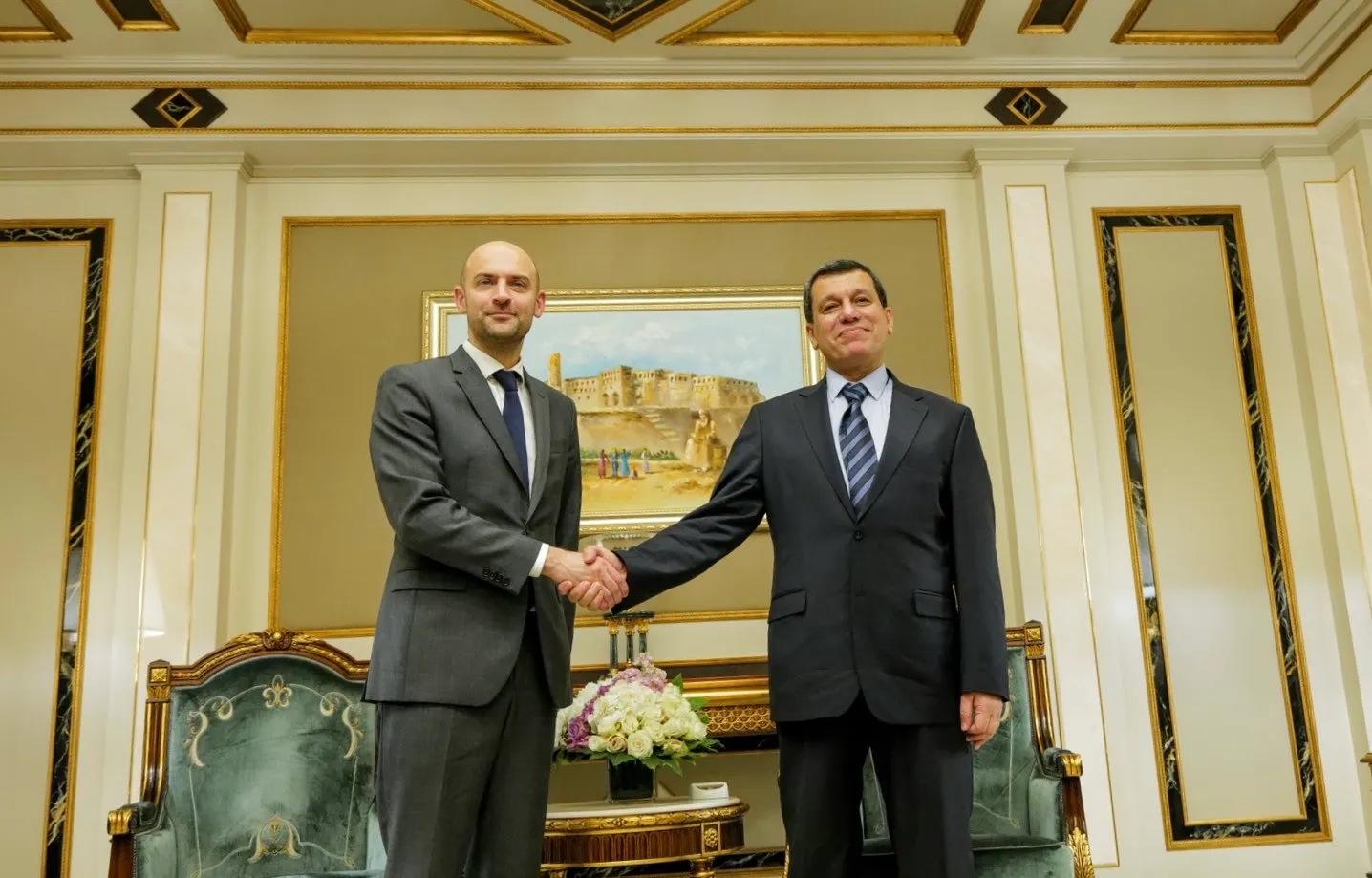 مظلوم عبدي أنه ناقش مع وزير الخارجية الفرنسي جان نويل بارو