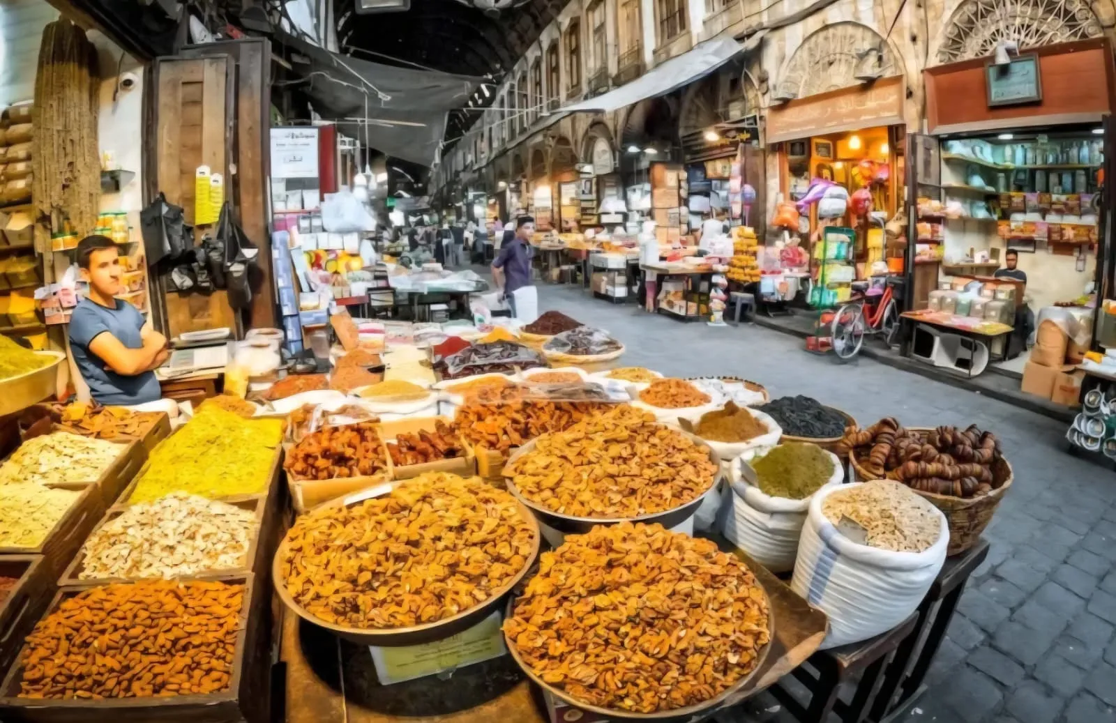 ارتفاع الأسعار يرهق السوريين قبيل رمضان وسط غياب حلول فعلية