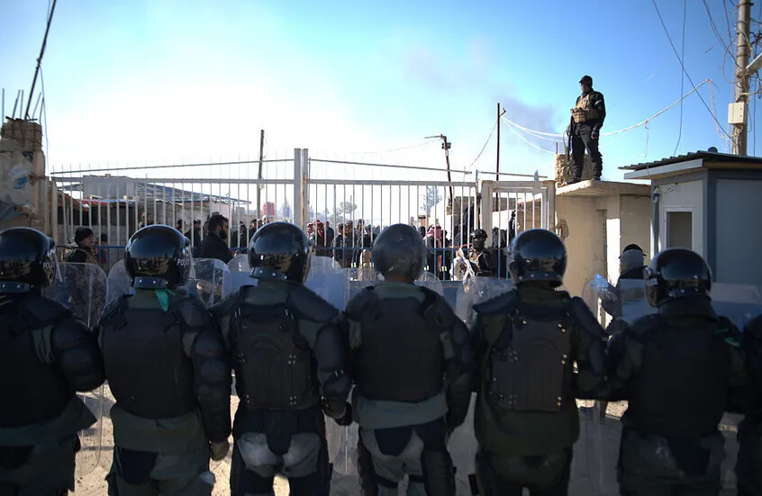 العراق يتسلم عناصر من تنظيم داعش 