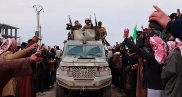 تباين حول اللامركزية وآلية الدمج يعقّد تنفيذ تفاهمات دمشق و”قسد”