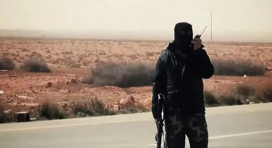 داعش يتبنى هجمات استهدفت الجيش السوري في الرقة ودير الزور