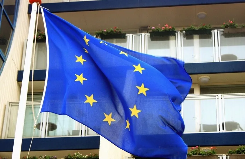 لدعم المرحلة الانتقالية.. الاتحاد الأوروبي يدرس تعديل نظام العقوبات على سوريا 