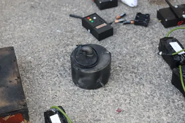 الأمن الداخلي في طرطوس يوقف خلية مرتبطة بفلول النظام البائد ويضبط عبوات ناسفة