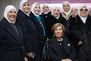 جدل حول إعادة تعويم شخصيات مرتبطة بملف أطفال المعتقلين في سوريا