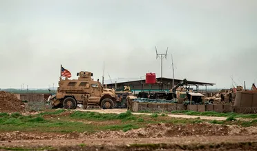 بعد انسحاب قوات التحالف الدولي .. الجيش السوري يتسلم قاعدة رميلان في الحسكة