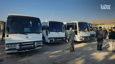 وصول 136 موقوفًا سوريًا من لبنان إلى معبر جديدة يابوس ضمن اتفاق نقل المحكومين