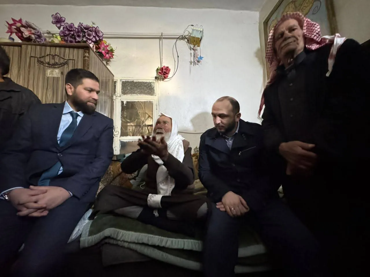 "الضحيك".. حكاية عائلة كتبت اسمها بالدم وقدّمت أبناءها شهداء للثورة