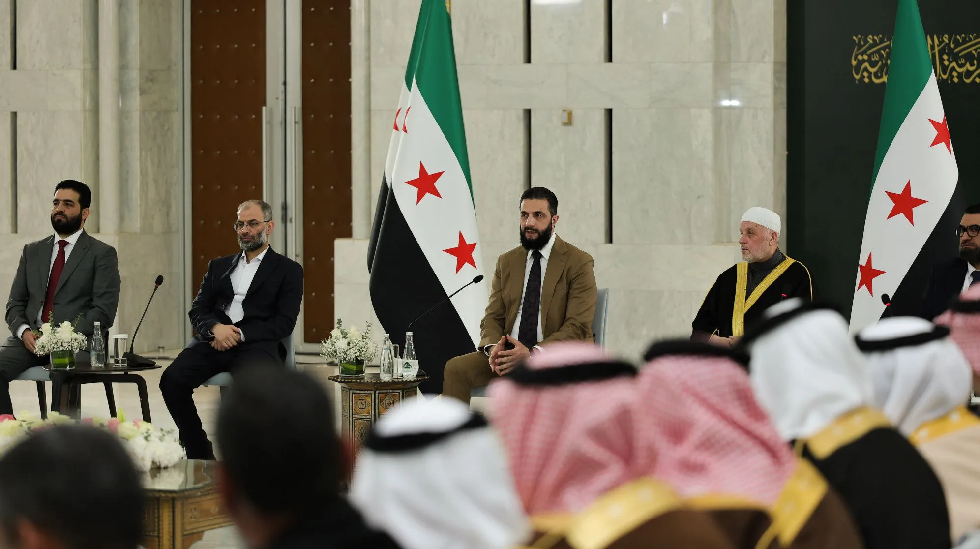 مرسوم رئاسي لمعالجة الديون المتعثرة في المصارف العامة وإتاحة التسوية وإعادة الجدولة