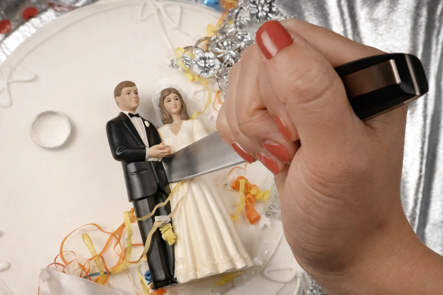 حوادث قتل الأزواج: انعكاس الضغوط النفسية والاجتماعية