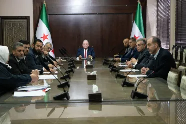 وزير المالية ينشر إيضاحات بشأن صرف رواتب المتقاعدين الموقوفة