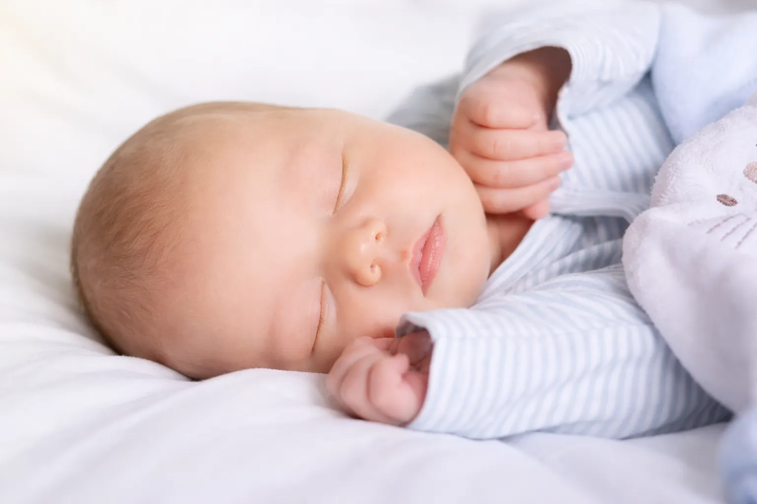 بين الدين والتاريخ وتقلبات الحياة: كيف تختار العائلات السورية أسماء أطفالها