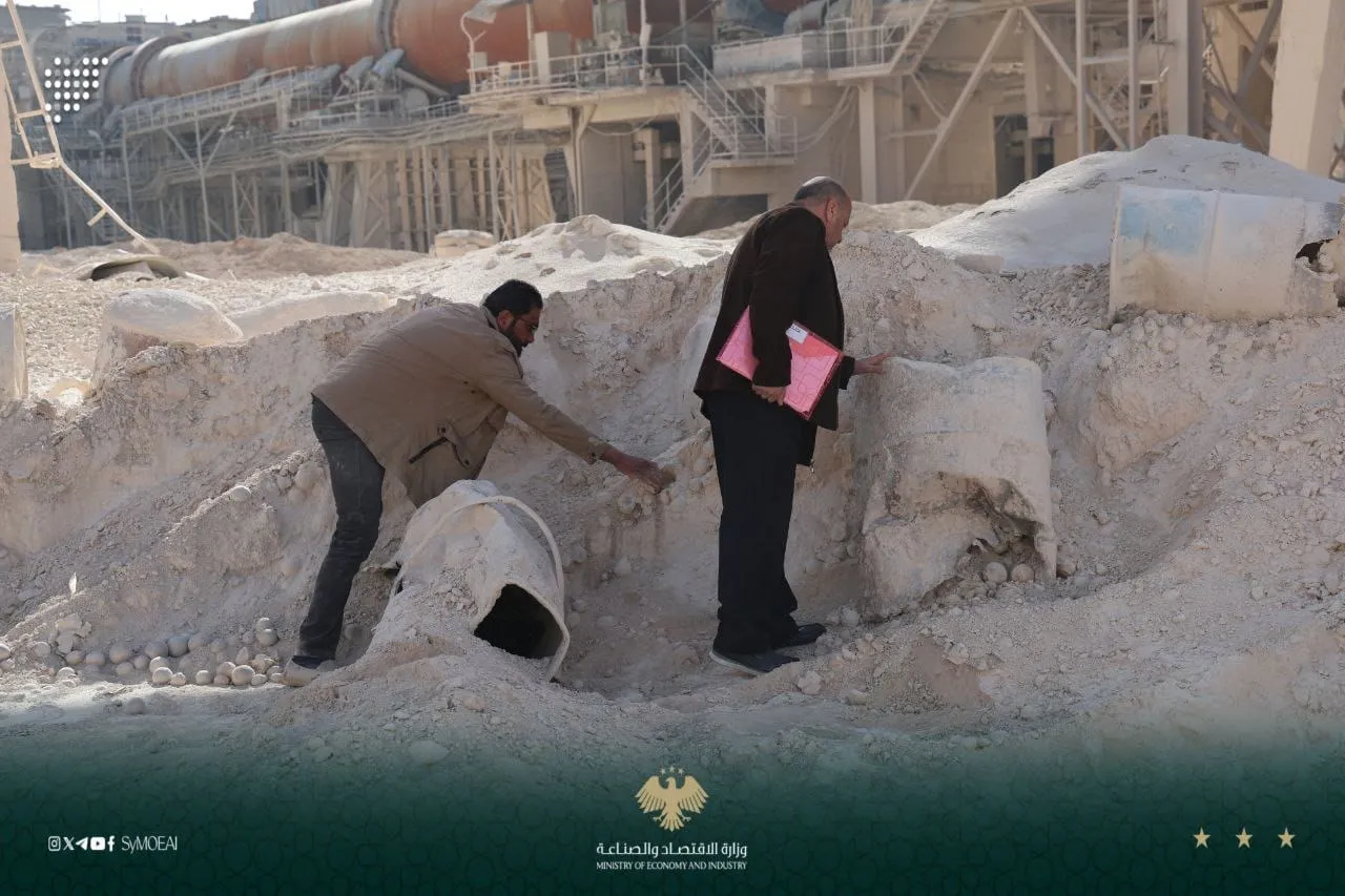 رسوم مرتفعة وإنتاج متعثر.. الإسمنت في سوريا بين عبء الضرائب وضغط إعادة الإعمار