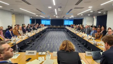 برنية يرحب بقرار النرويج ويبحث في واشنطن أولويات التعافي وإعادة الإعمار في سورية