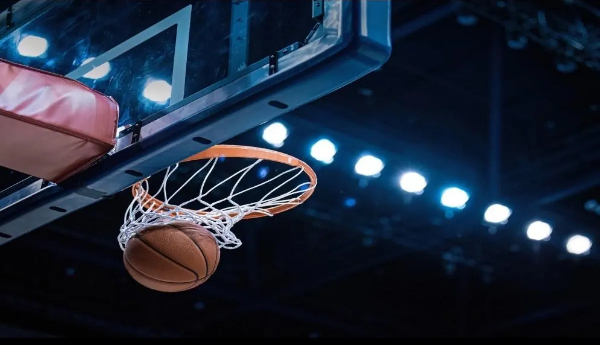 موجز الرياضة من شبكة شام: قمة إنجليزية حاسمة ومواجهات محلية مشتعلة في السلة