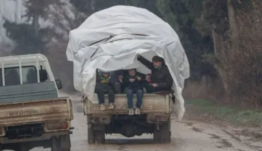 طفولة على حافة القلق: تداعيات البيئة غير المستقرة على الأطفال