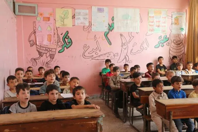 إدارة الصف الدراسي.. بين التحديات وأساليب التنظيم التربوي