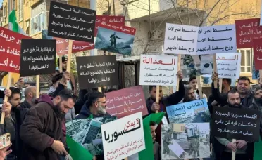 أحمد أبازيد: حصر دور محمد حمشو بتجارة الحديد يتجاهل ارتباطه بمنظومة اقتصادية وعسكرية دعمت نظام الأسد البائد