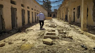 بعد 46 عاماً على مجزرة سجن تدمر.. الناجون يعودون إلى مسرح الجريمة مطالبين بالحقيقة والعدالة