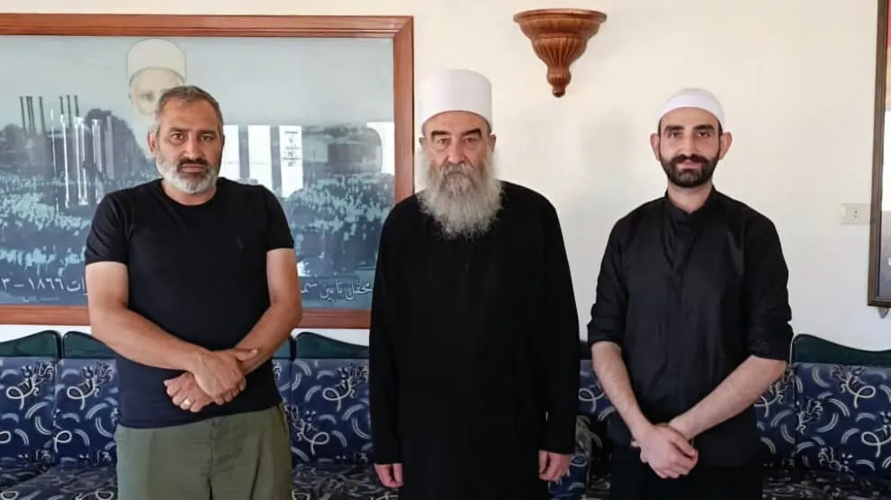 تتناول التمويل وتشكيل "الحرس".. تسريب مكالمات لـ"سلمان الهجري" قبل وبعد أحداث تموز بالسويداء 