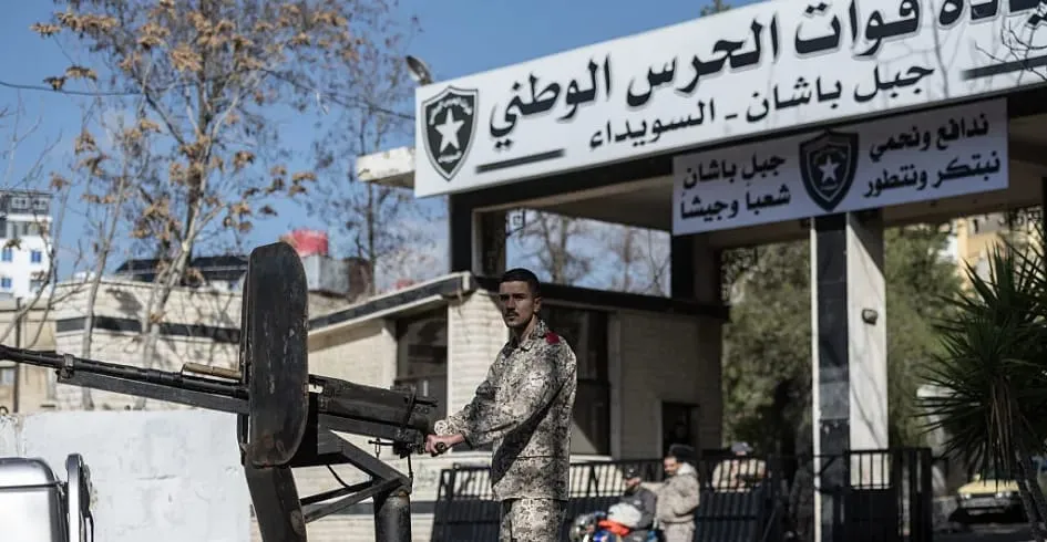 اتهامات جديدة في قضية تهريب الأسرى بالسويداء.. وثيقة مسربة وادعاءات بمحاولة اغتيال لقائد سابق في "الحرس الوطني"