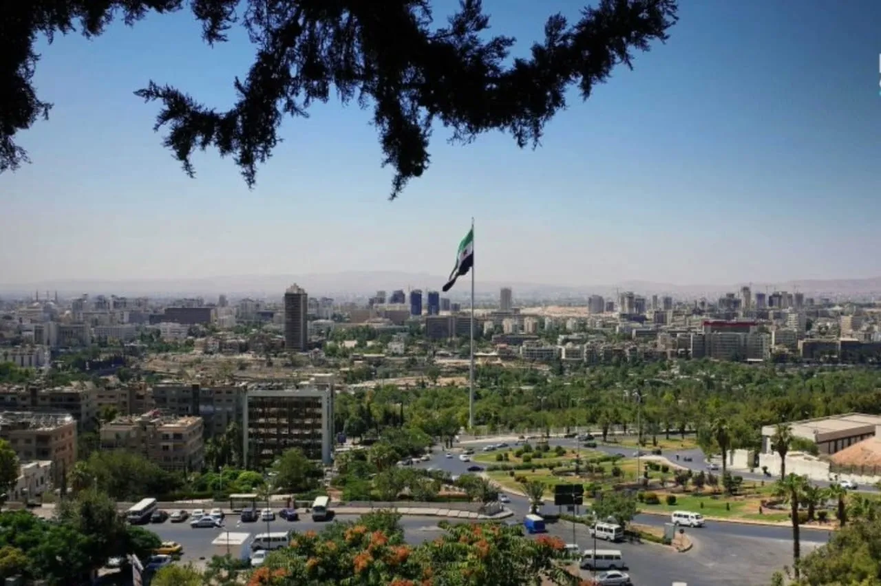 وزارة الطوارئ تصدر تحذيرات من استمرار موجة الحر وتدعو لاتخاذ إجراءات وقائية