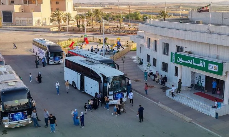 أكثر من ثلث اللاجئين السوريين في الأردن عادوا إلى سوريا منذ سقوط النظام البائد