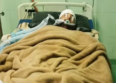 وفاة الشاب محمد غميرة بعد تدهور حالته عقب الاحتجاز.. توقيف 7 أشخاص ومطالب بتحقيق شفاف ومحاسبة المسؤولينوفاة الشاب محمد غميرة بعد تدهور حالته عقب الاحتجاز.. توقيف 7 أشخاص ومطالب بتحقيق شفاف ومحاسبة المسؤولين