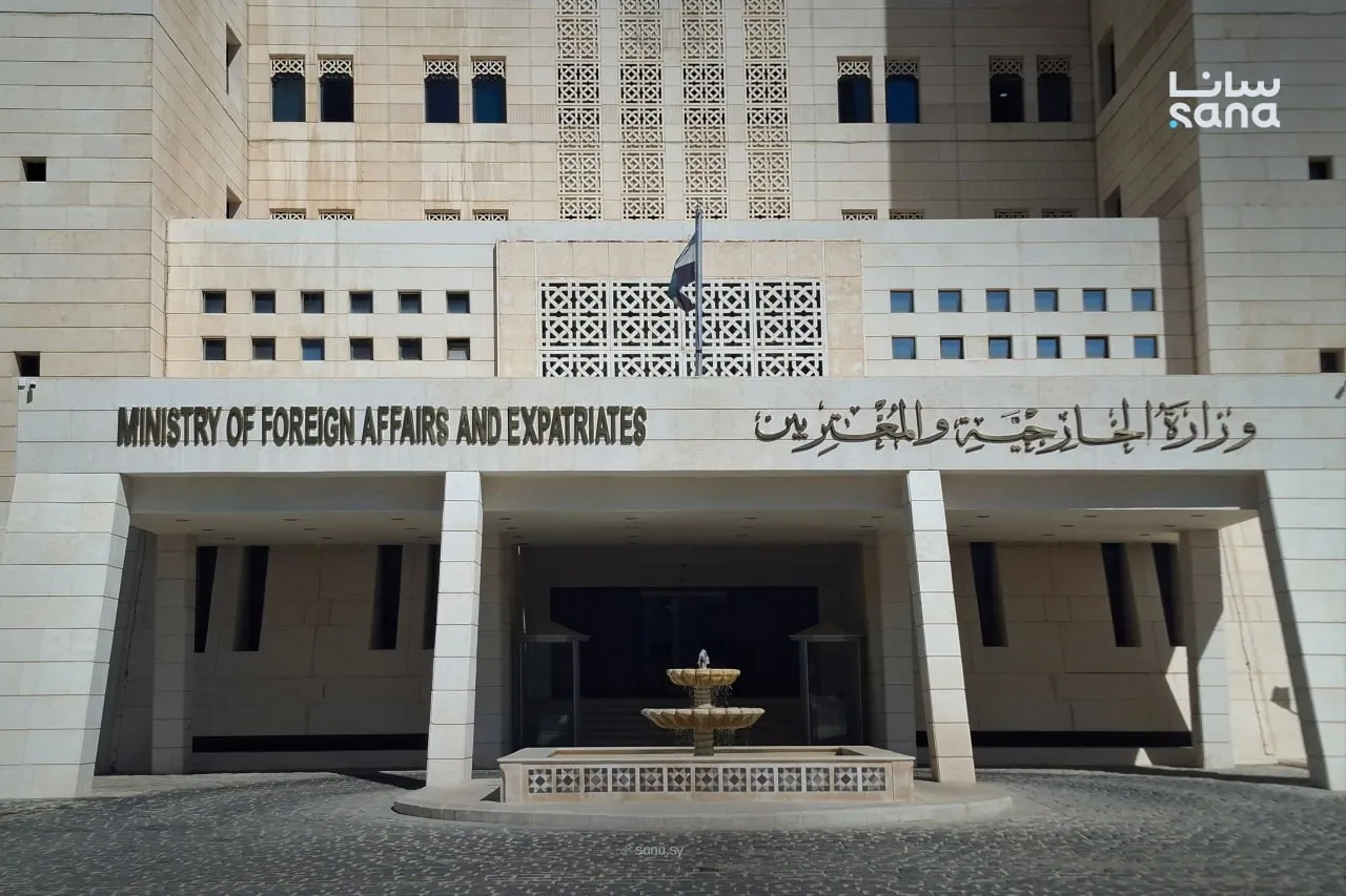 الخارجية السورية تؤكد عقد اجتماع مع الجانب الإسرائيلي وتكشف تفاصيل مباحثاته في الأردن