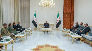 كيف فكك الرئيس أحمد الشرع عقدة "قسد" وأعاد شمال شرقي سوريا إلى مؤسسات الدولة؟