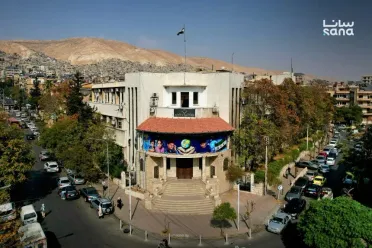 المدارس السورية تستقبل العام الدراسي الجديد.. تأهيل الأبنية وتوحيد المناهج واستعدادات لاستيعاب الطلاب العائدين
