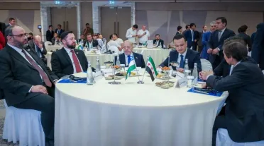 سوريا وأوزبكستان تعززان التعاون الاقتصادي بتشكيل مجلس أعمال مشترك
