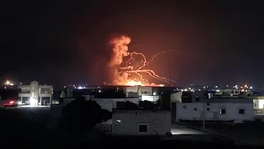 انفجارات مستودعات الذخيرة تتكرر في سوريا.. حوادث متلاحقة تضع وزارة الدفاع أمام أسئلة الأسباب ونتائج التحقيقات